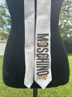 NWT Moschino teddy bear silk tie